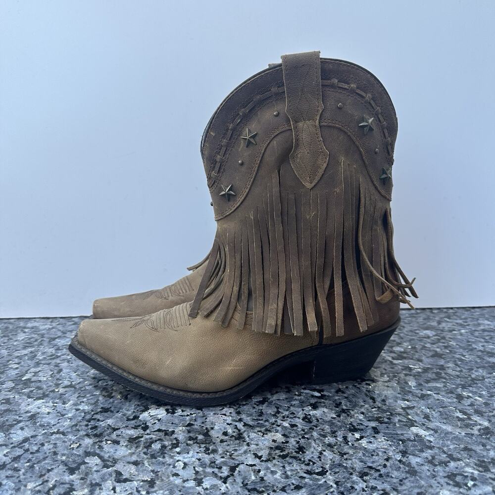 Dingo Women's size 10 Hang Low Fringe Brown Leather Western Ankle Boots DI7441